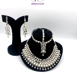 Classic Crystal Necklace Set