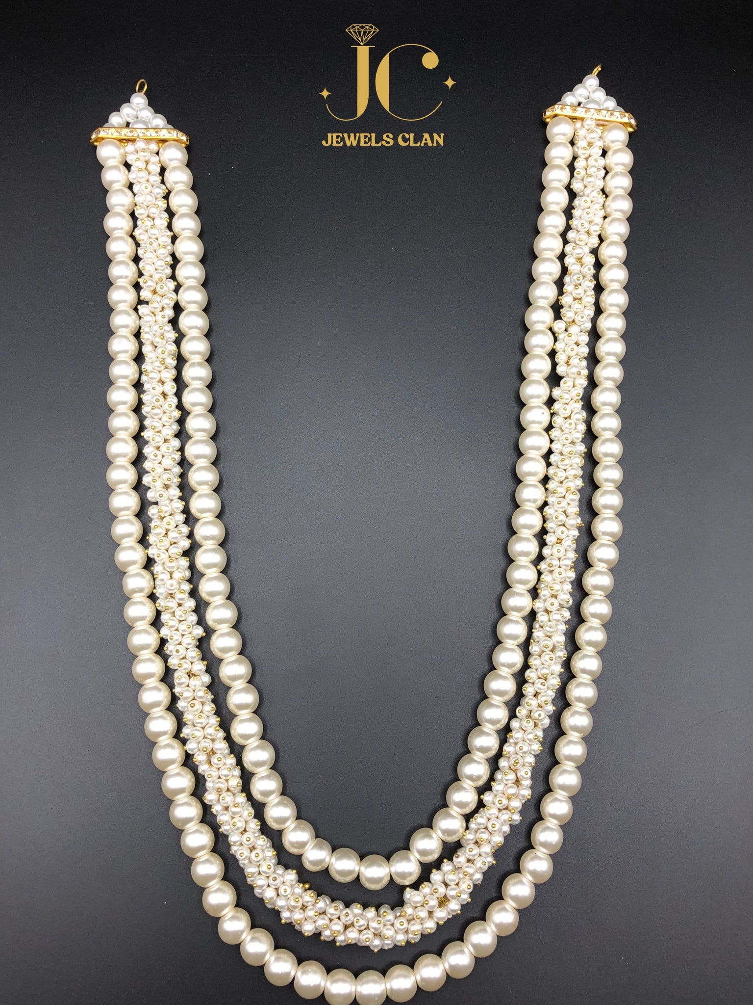 Lustrous Pearls Maala