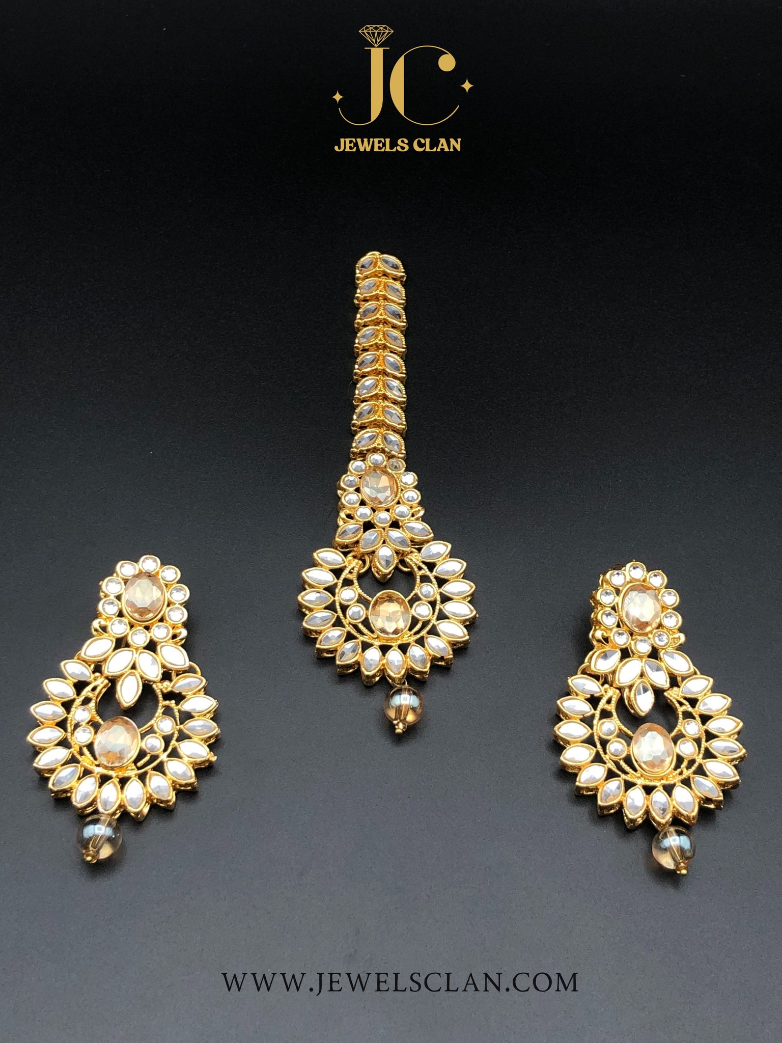 Kundan Earrings/Tikka Set(Gold-Champagne)